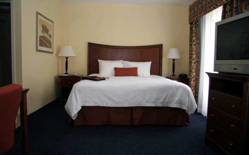 Hampton Inn & Suites Savannah - I-95 South - Gateway Georgetown Стая снимка