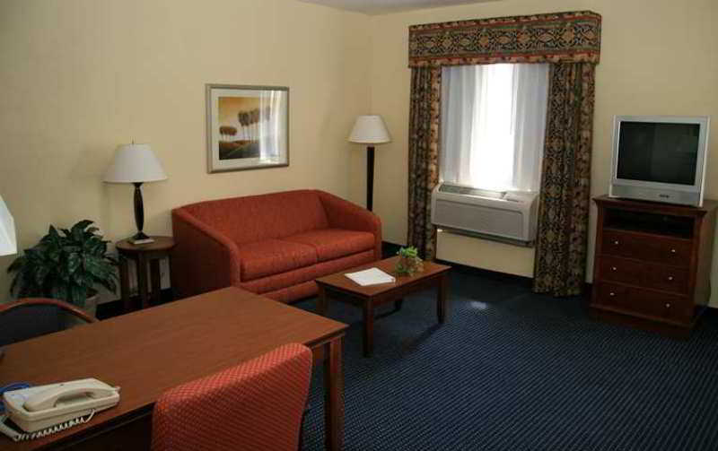 Hampton Inn & Suites Savannah - I-95 South - Gateway Georgetown Стая снимка