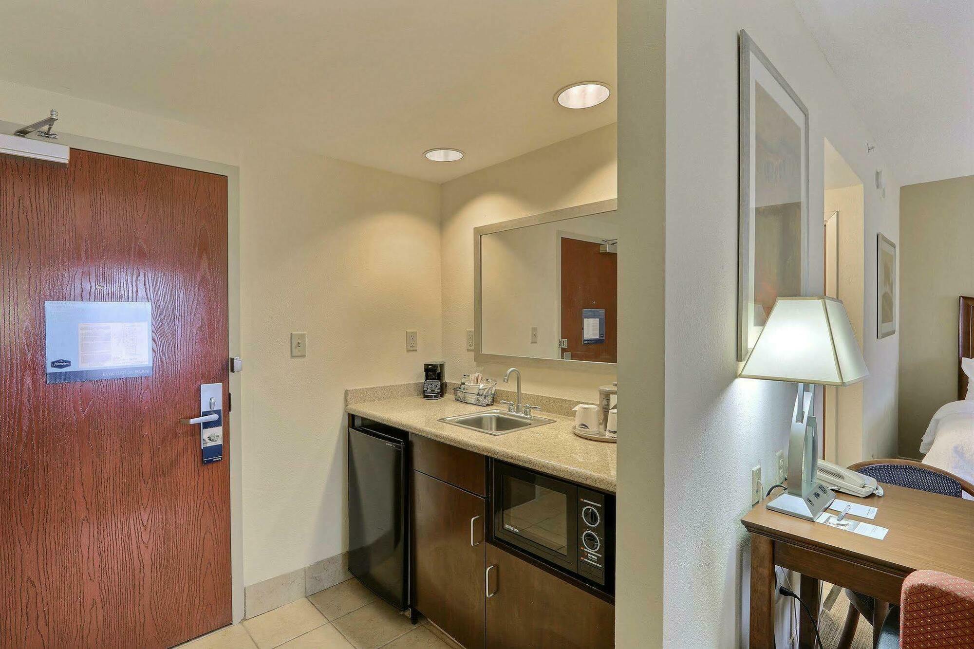 Hampton Inn & Suites Savannah - I-95 South - Gateway Georgetown Екстериор снимка